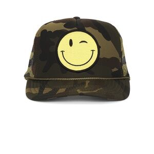 Friday feelin trucker hat camo